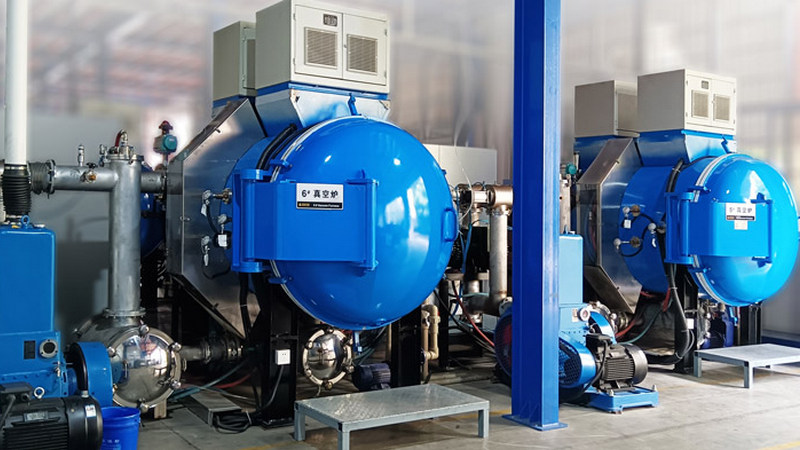 尊龙体育特瓷碳化钛棒真空烧结炉